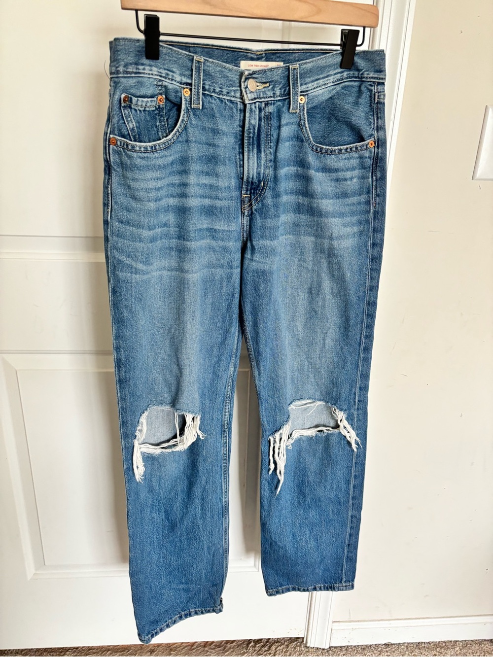 Levi’s Low Pro Straight Jeans